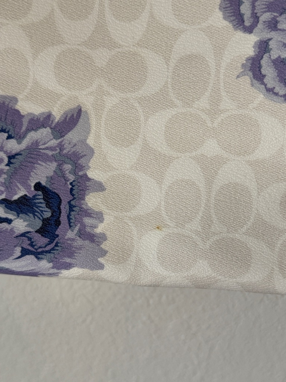 🔥1 Day Sale!🔥 Coach x Kaffe Fassett Tote - Picture 3 of 11